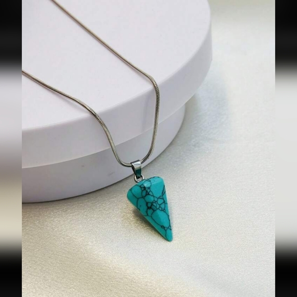 Natural Turquoise Hexagonal Point Pendant Set for Emotional Balance - Picture 3 of 3